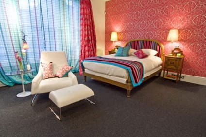 Dormitorios con estilo retro pop - Decoración de Interiores y
