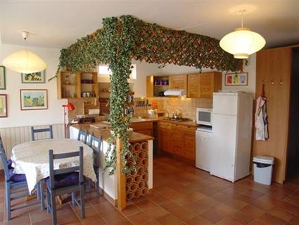 Cómo separar visualmente la cocina del comedor decoracion ... Cocina y comedor