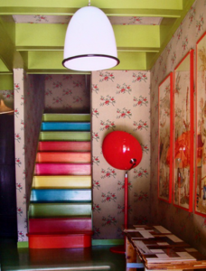 Llena tus escaleras de color - Decoración de Interiores y Exteriores