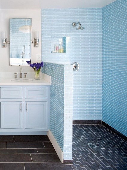 Hermosos baños azules - Decoración de Interiores y Exteriores - EstiloyDeco