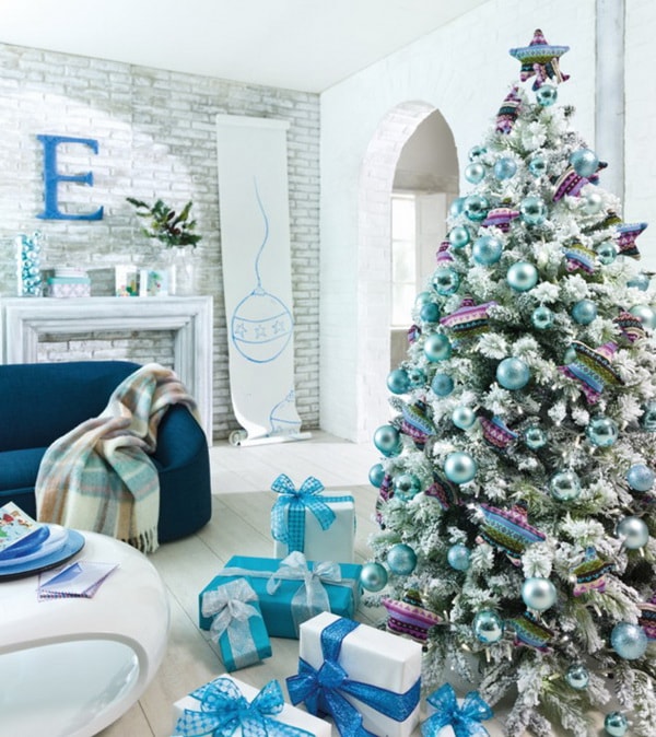 Descarte Vueltas y vueltas Celebridad Decoración navideña en azul. Ideas para Navidad.