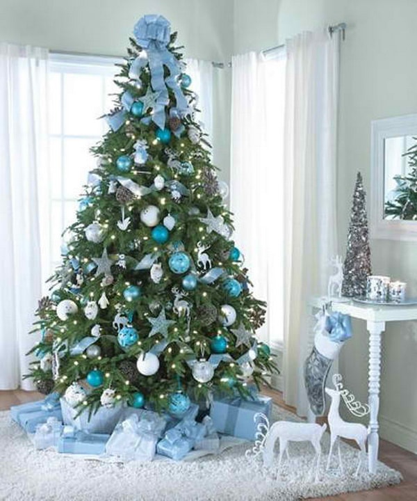 peine Fábula Oceano Decoración navideña en color turquesa. Ideas para Navidad.