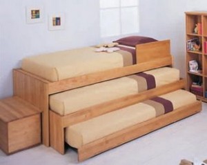 camas-triple-ahorran-espacio