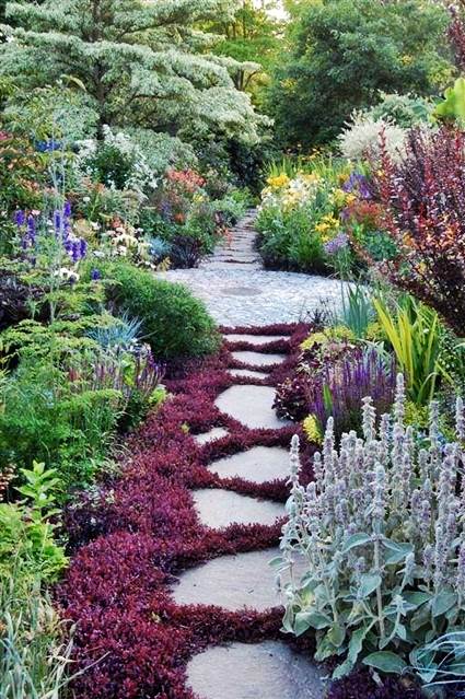Camino para el jardín