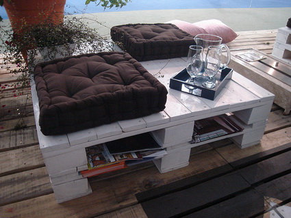 Muebles de exterior con palets