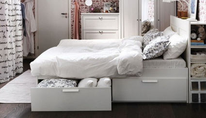 Cama con cajonera