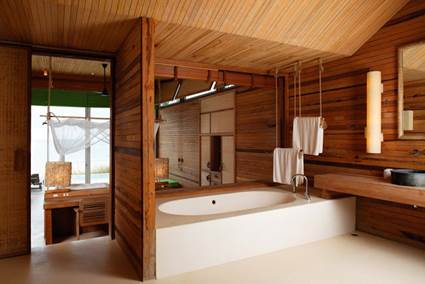 Baños con madera