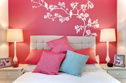 Pared rosa en dormitorios