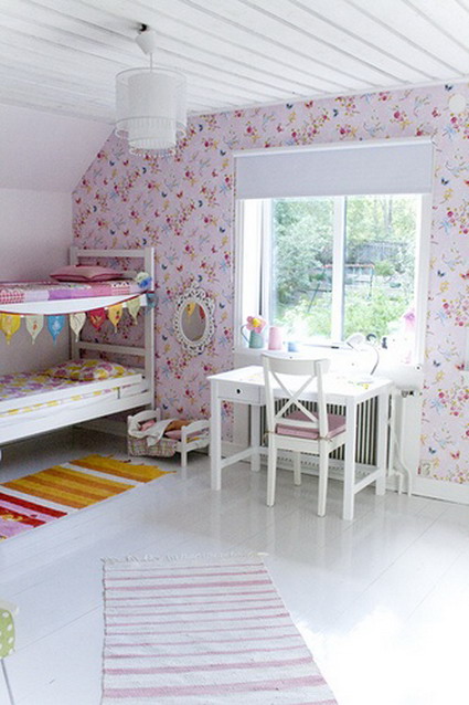 Papel pintado en dormitorios de niñas