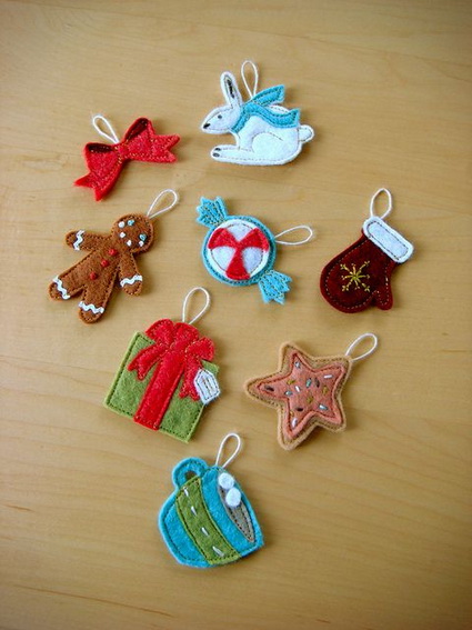 Adornitos para el árbol de Navidad con fieltro