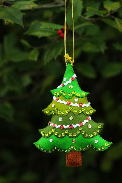 Adorno navideño con fieltro