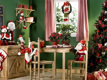 Cocina comedor decorado para Navidad