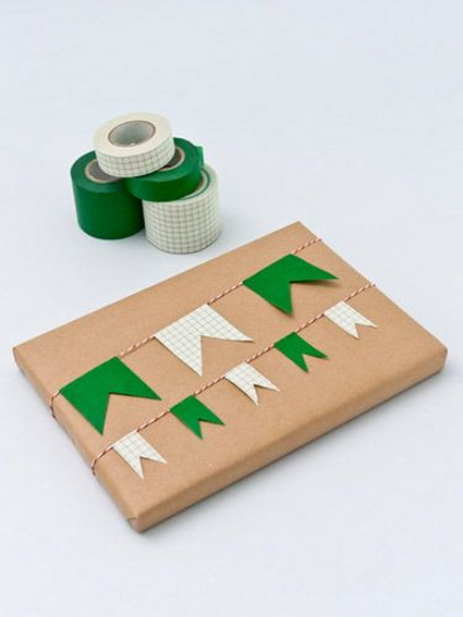 Envolver regalos de Navidad