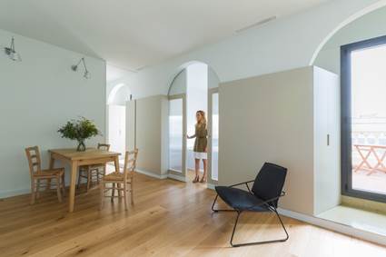 Salón comedor con mucha luz