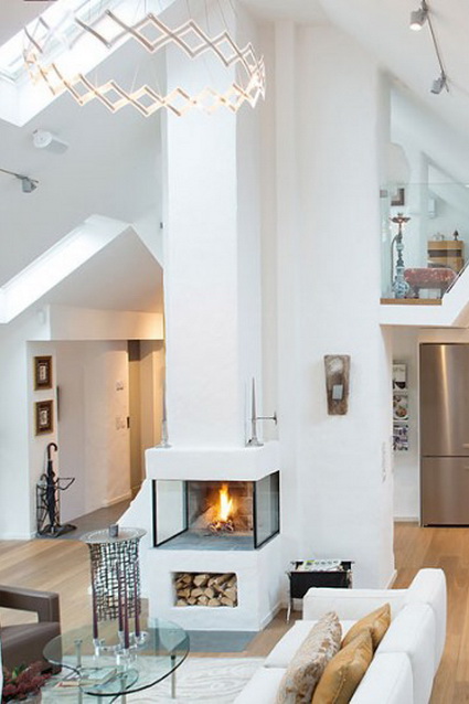 Chimenea en salón nórdico