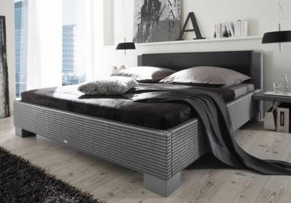 Cama de rattan gris