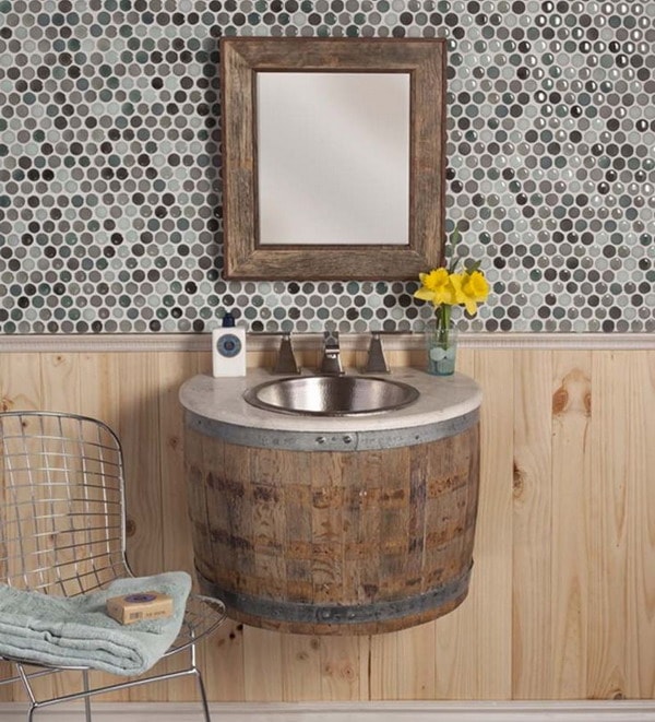 Lavabo con barril de madera