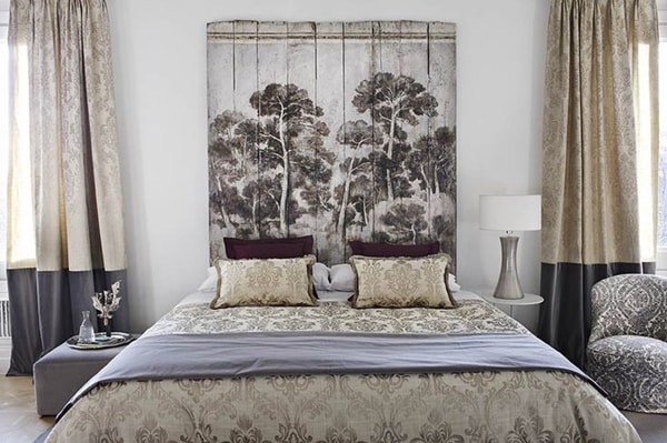 Cabecero de cama DIY con tablas de madera
