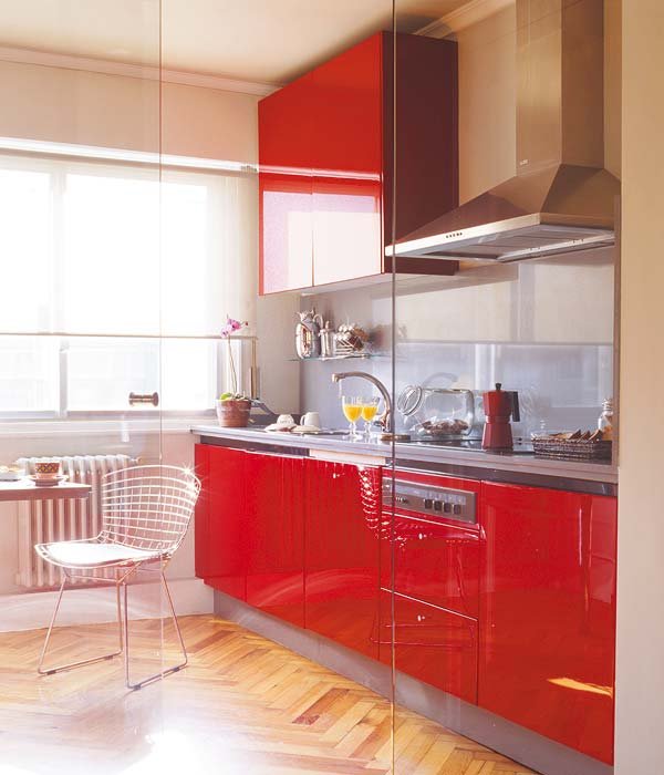 Cerramiento de cristal sin perfiles para la cocina