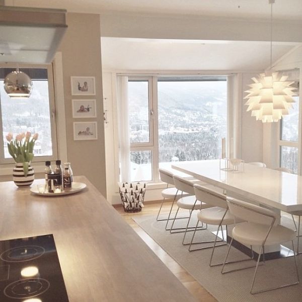 Cocina comedor con estilo escandinavo