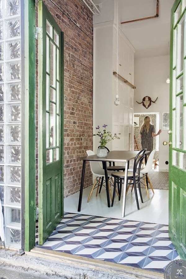 Puertas de colores para casas alegres