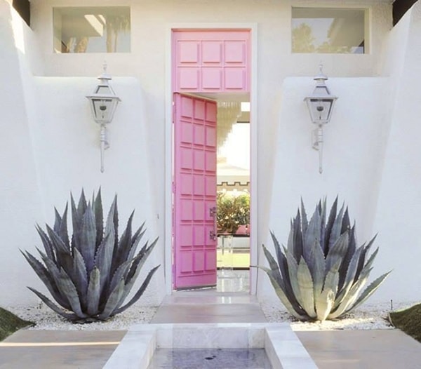 Puerta color rosa