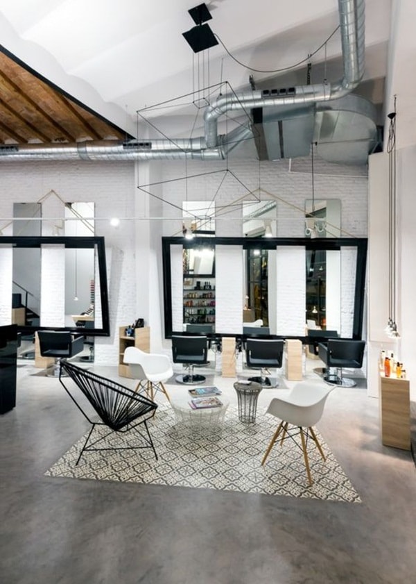 Salón con estilo industrial