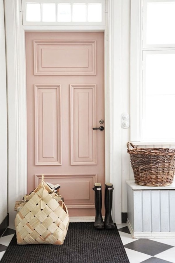 Puerta rosa pastel