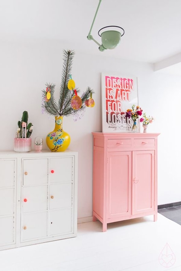 Mueble en color rosa pastel