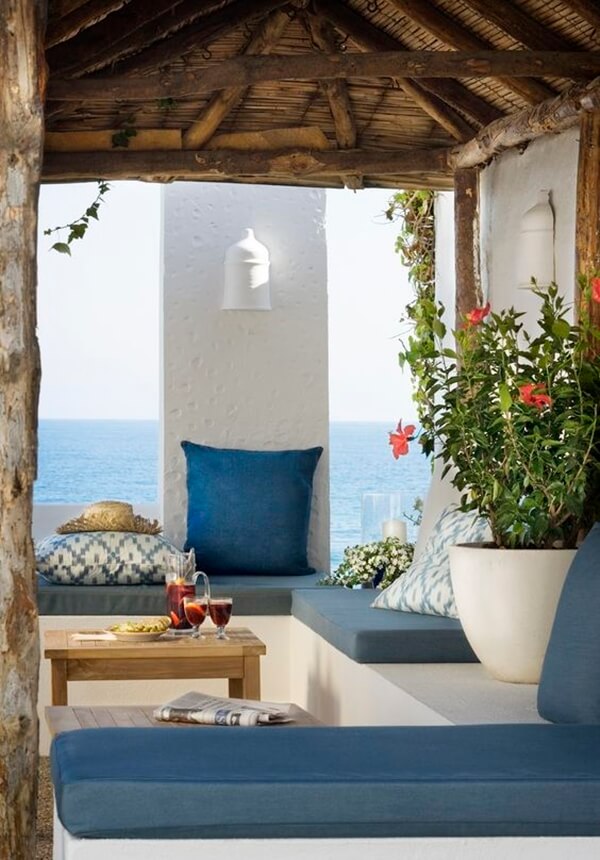 Tonos azules para terraza mediterránea
