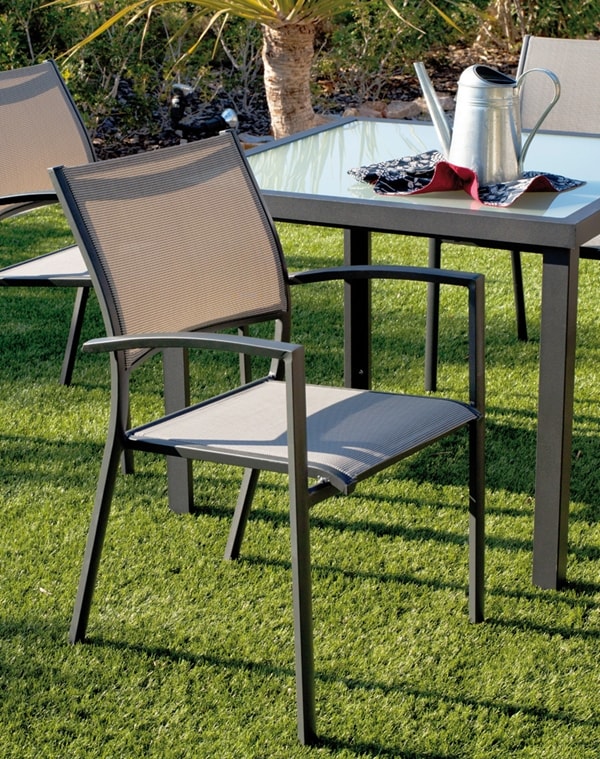 Mesa y sillas de aluminio para exteriores