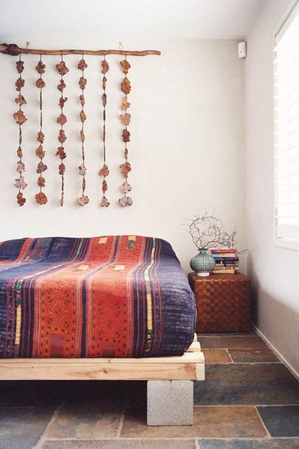 Base de cama con bloques de hormigón