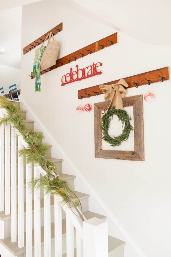 Detalles navideños en la escalera