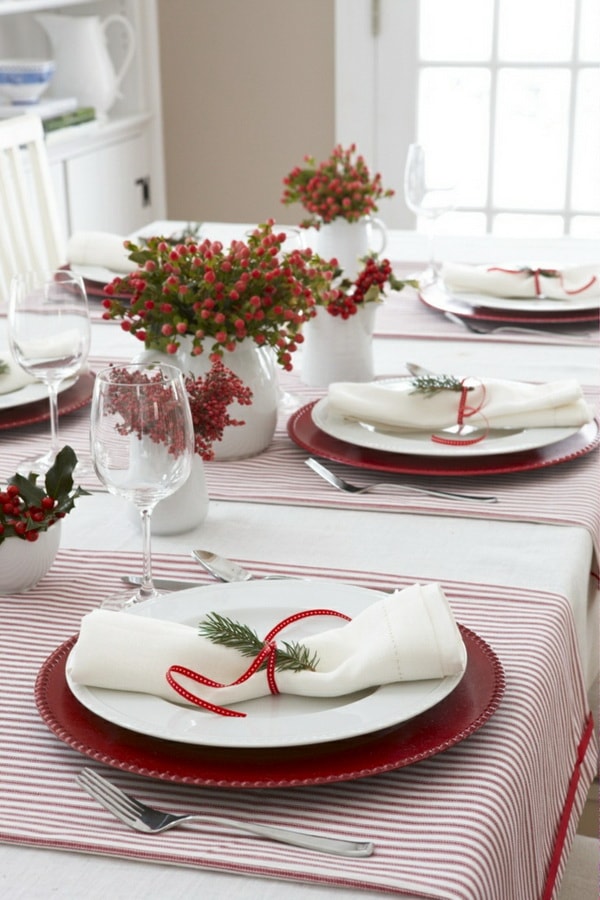 Rojo para la mesa navideña