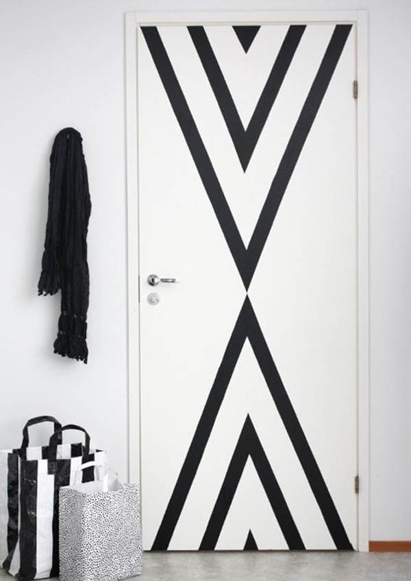 Puerta decorada con cinta Washi