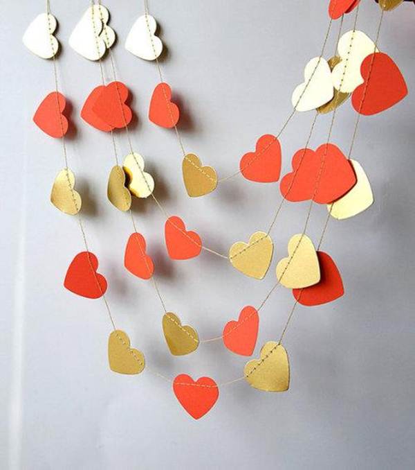 Guirnaldas de papel para decorar San Valentín