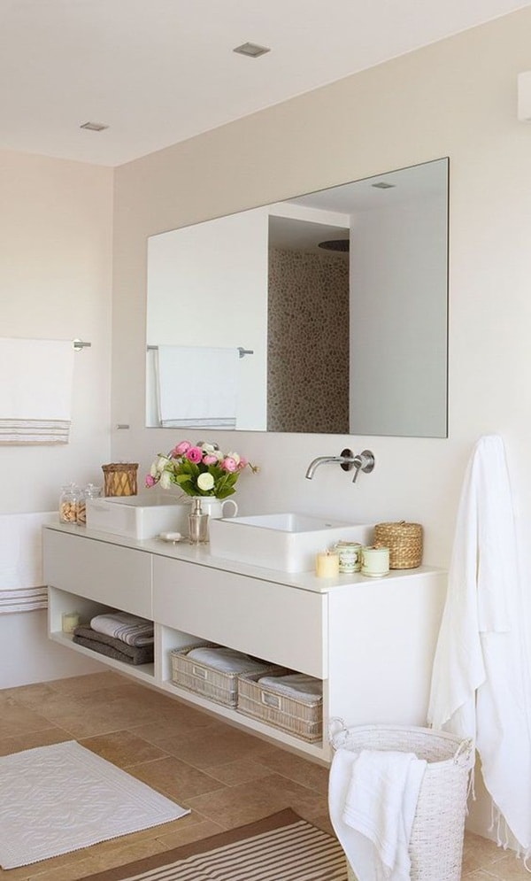 Flores en el baño