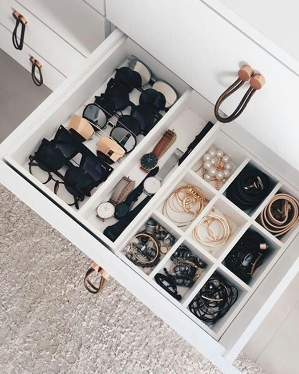 Cajón con separadores