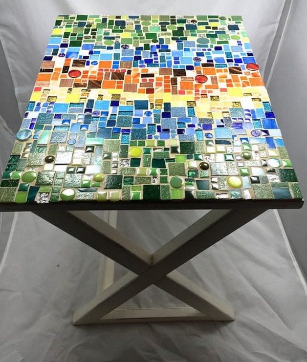 Mesas con mosaicos