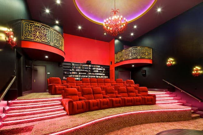 Una sala de teatro en casa