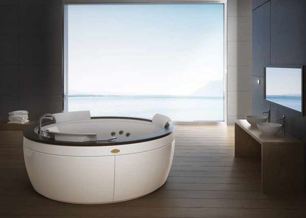 Bañera hidromasaje con vista