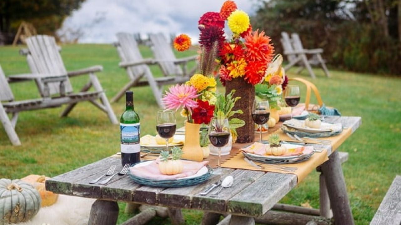 decorar mesas al aire libre. de mesas para al aire libre.