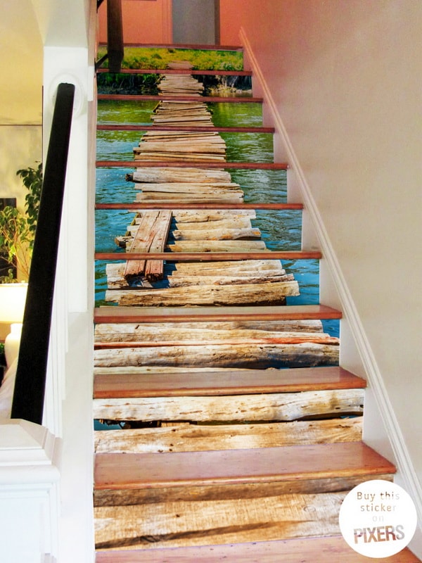 Escaleras decoradas con vinilos decorativos