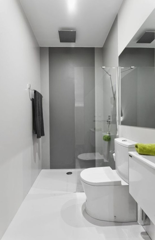 Espejos grandes en baños pequeños