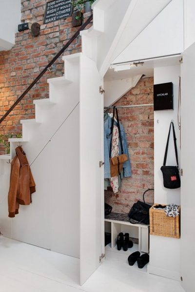 Escaleras con espacio de almacenaje. Ideas para aprovechar las escaleras.