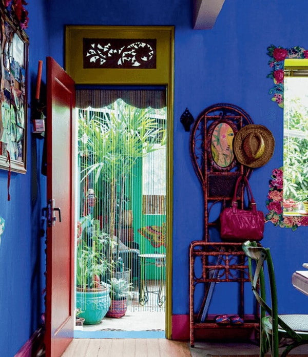 Muchos colores en la decoración de estilo bohemio