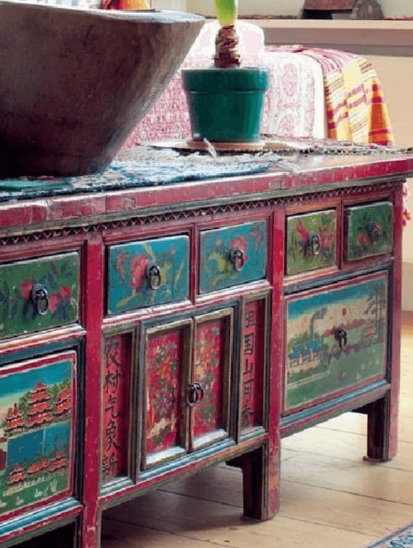 Muebles antiguos recuperados