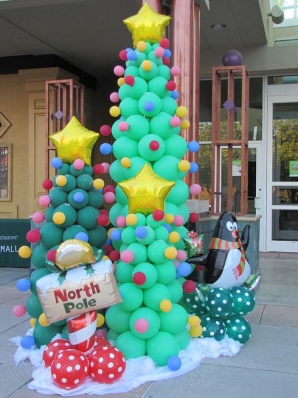 Decoración navideña con globos