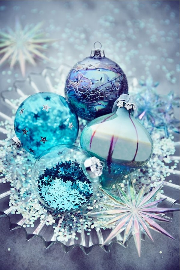 Bolas navideñas con motivos cósmicos