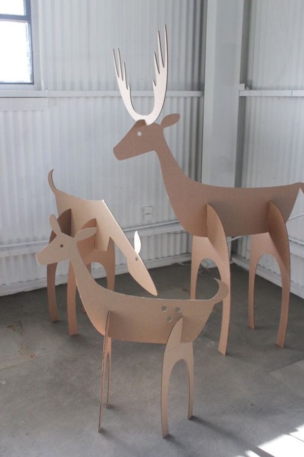Renos de cartón para decorar la Navidad